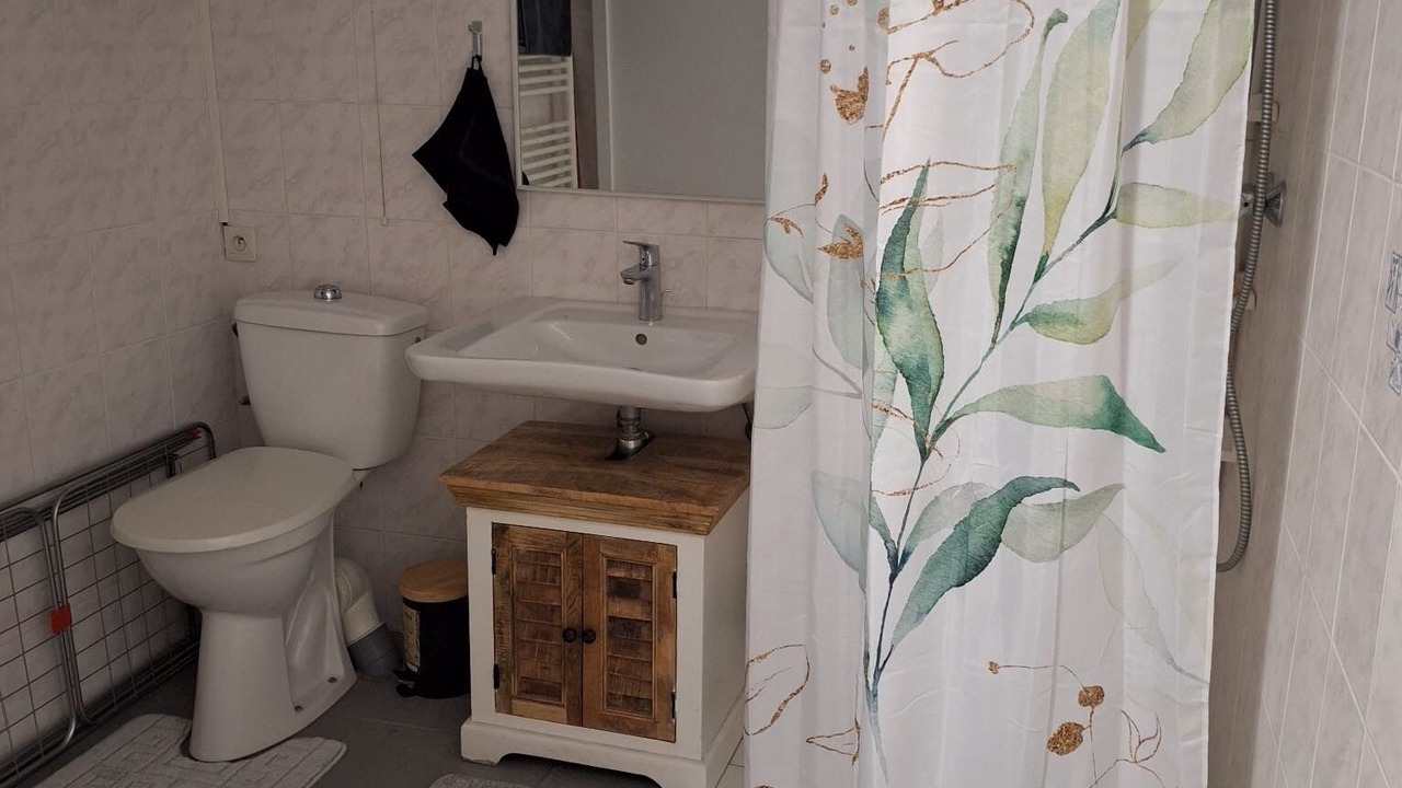Photo of Bathroom in Pougny