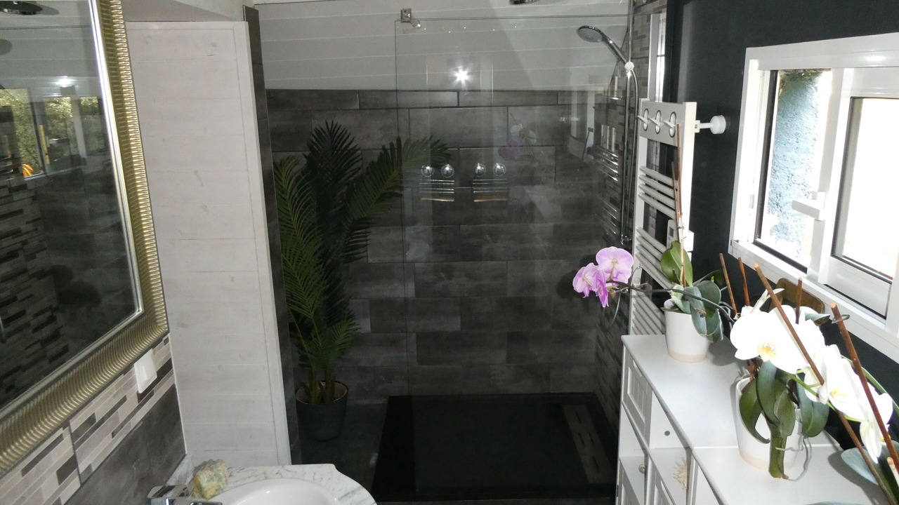 Photo of Bathroom in Aste