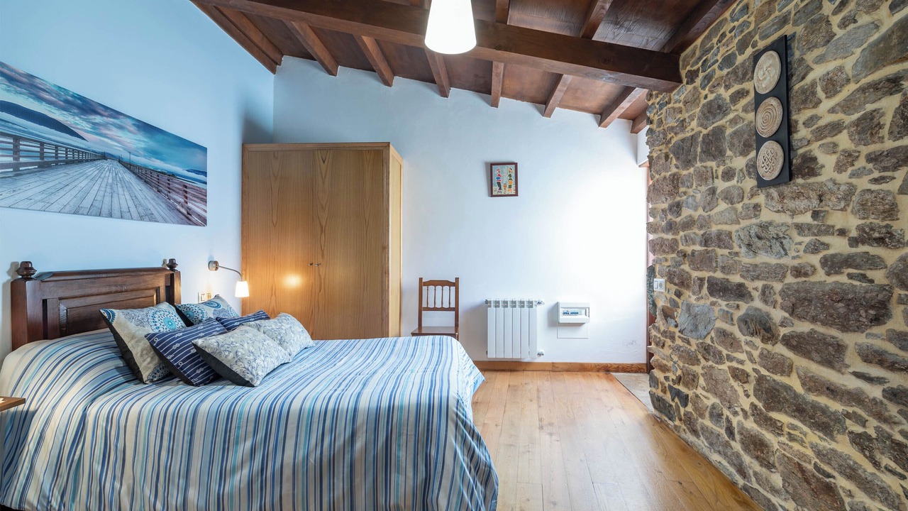 Photo of Bedroom in Outeiro