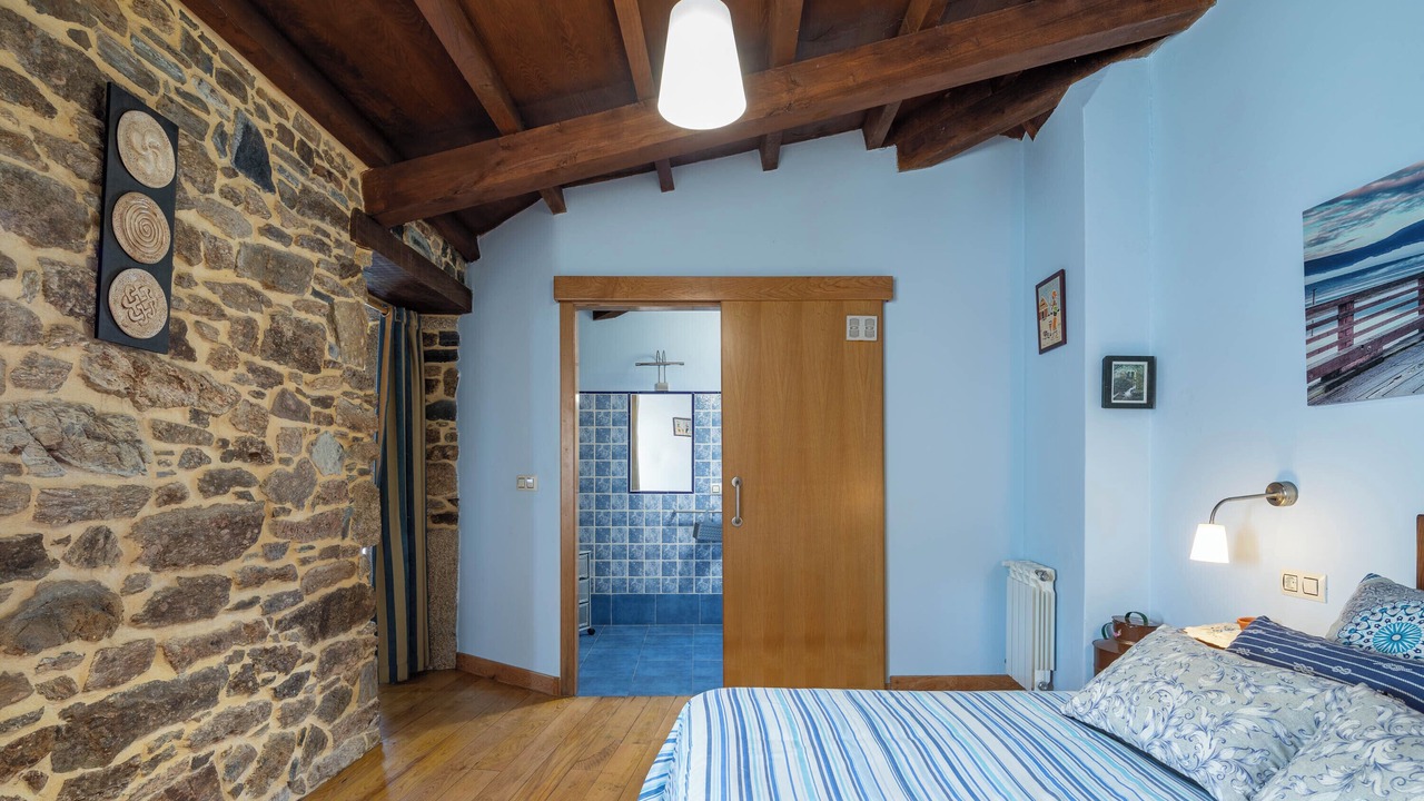 Photo of Bedroom in Outeiro