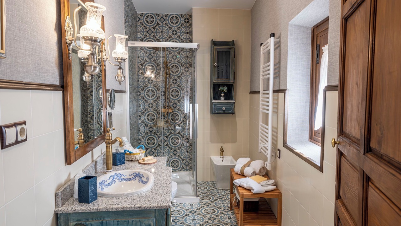 Photo of Bathroom in Noves
