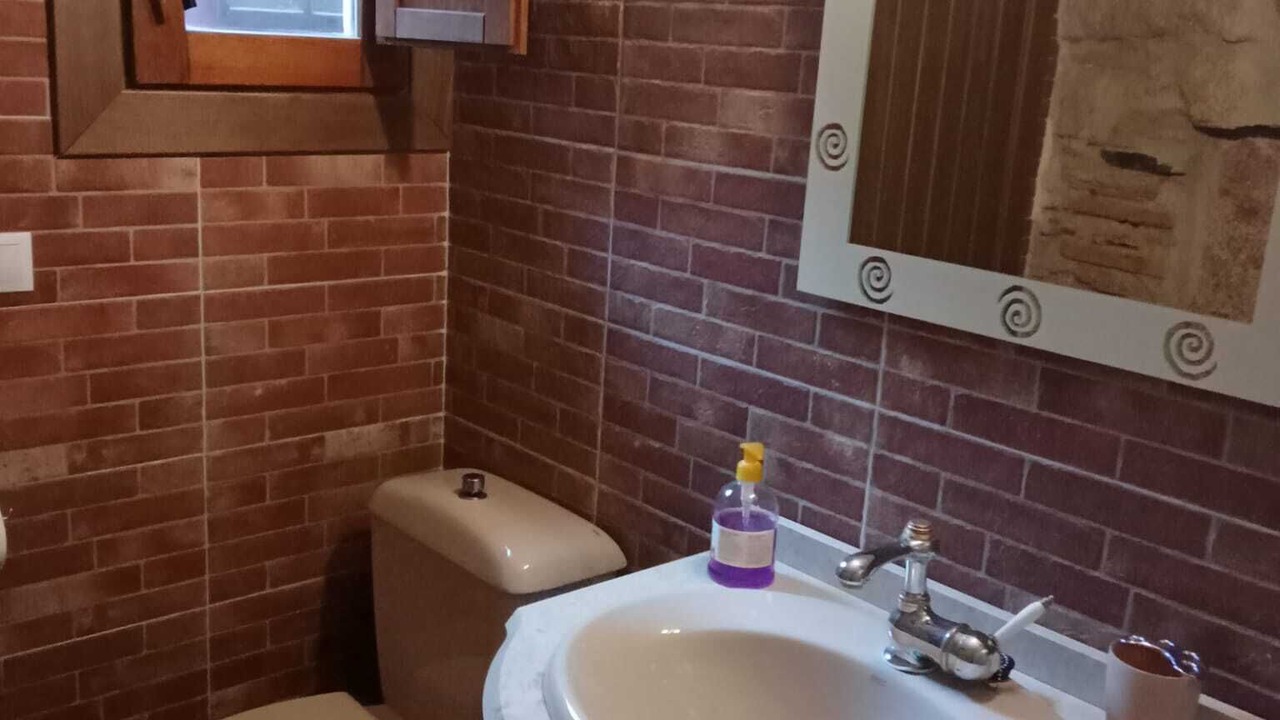 Photo of Bathroom in Valdeverdeja