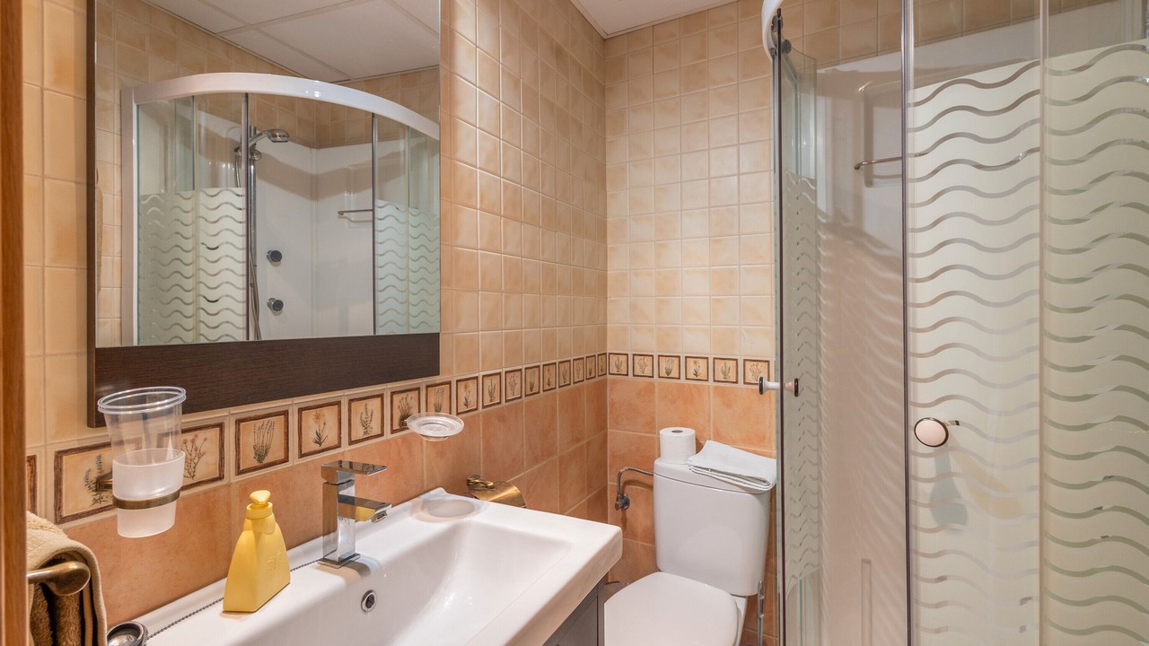 Photo of Bathroom in Maluenda