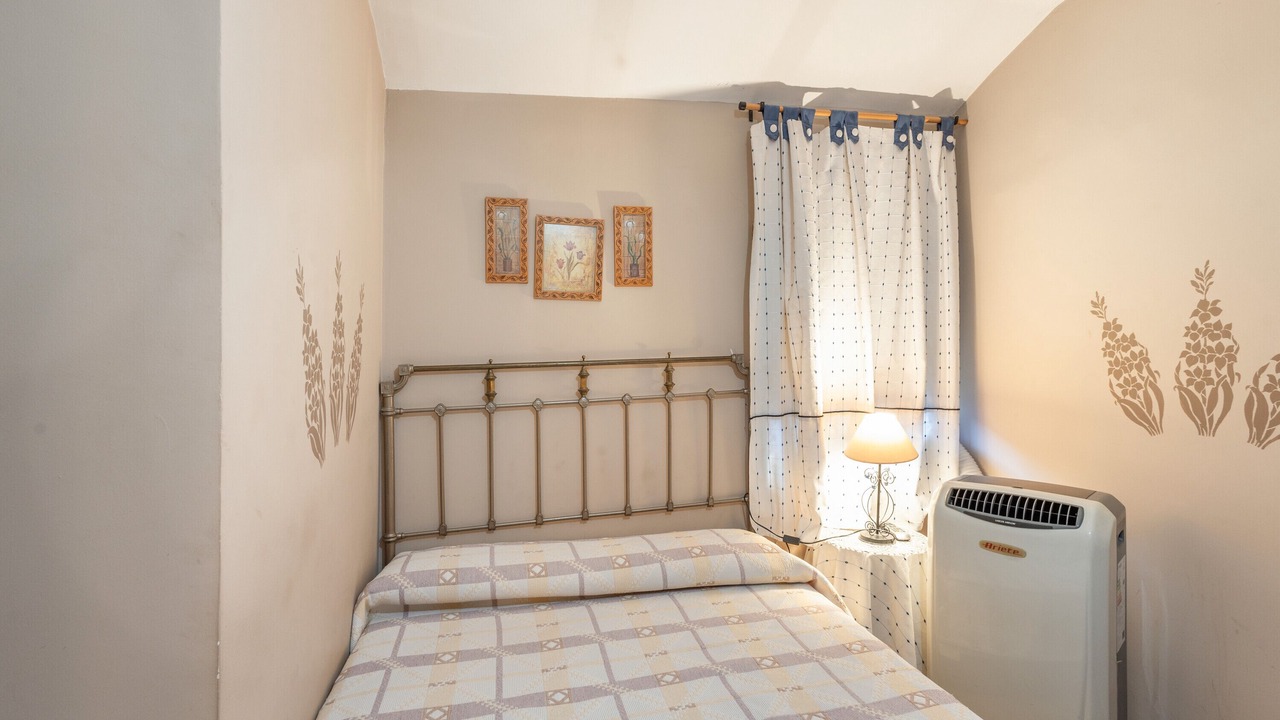 Photo of Bedroom in Maluenda