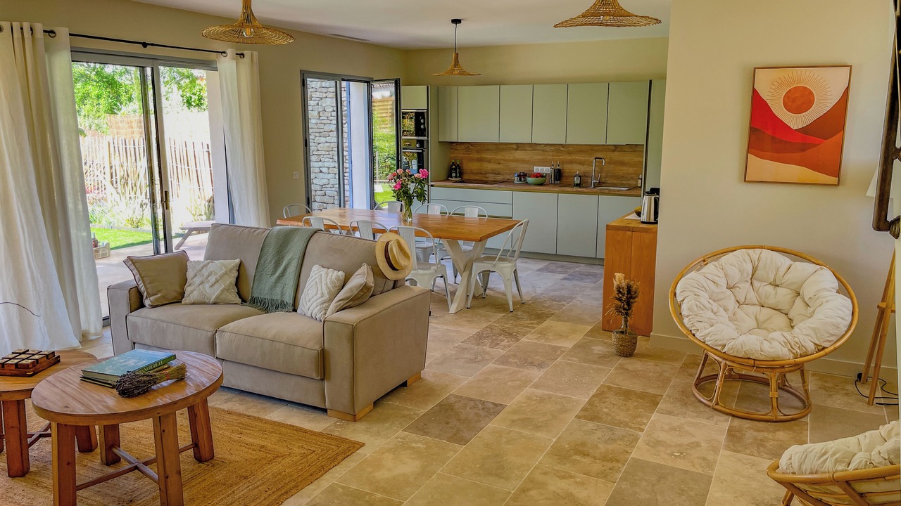 Photo of Livingroom in Goult