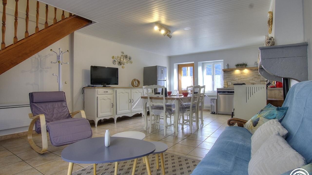 Photo of Livingroom in Oncieu