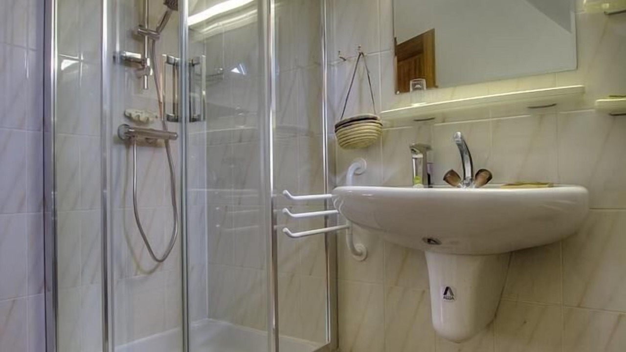 Photo of Bathroom in Ceyzerieu
