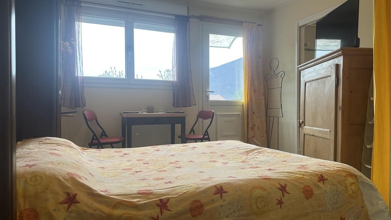 Photo of Bedroom in Montanges