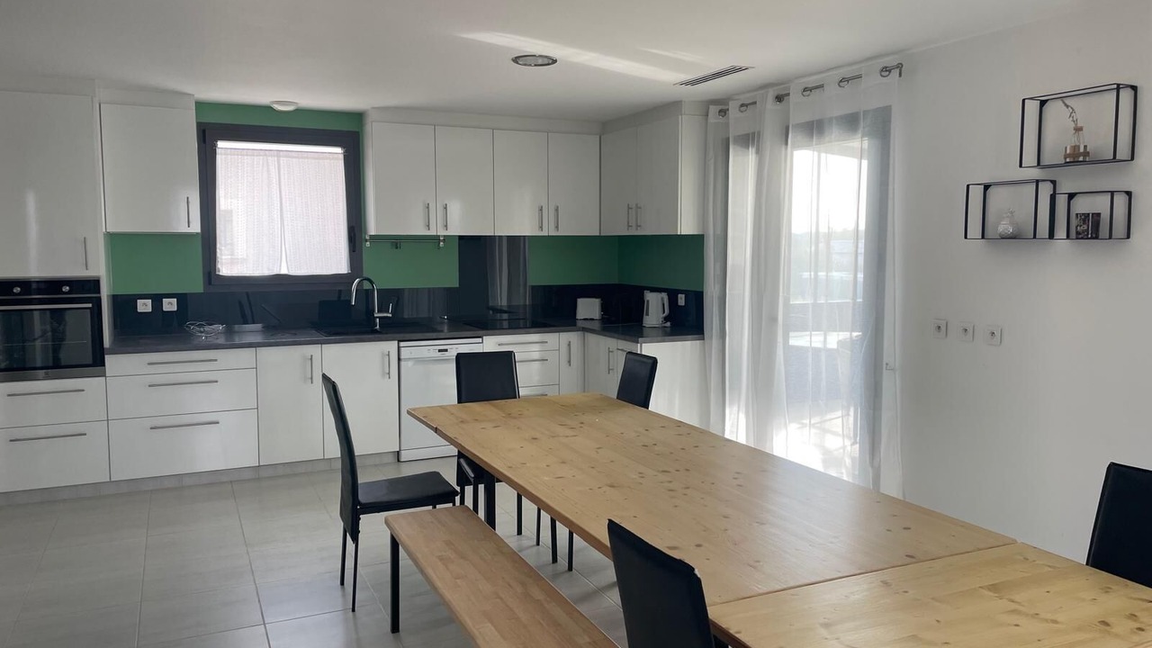 Photo of Kitchen in Suze-la-Rousse
