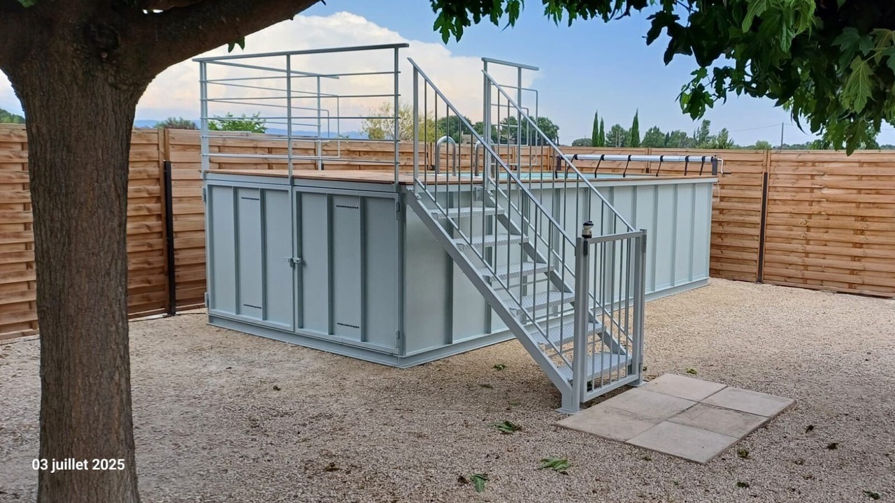Photo of Outdoor in Suze-la-Rousse