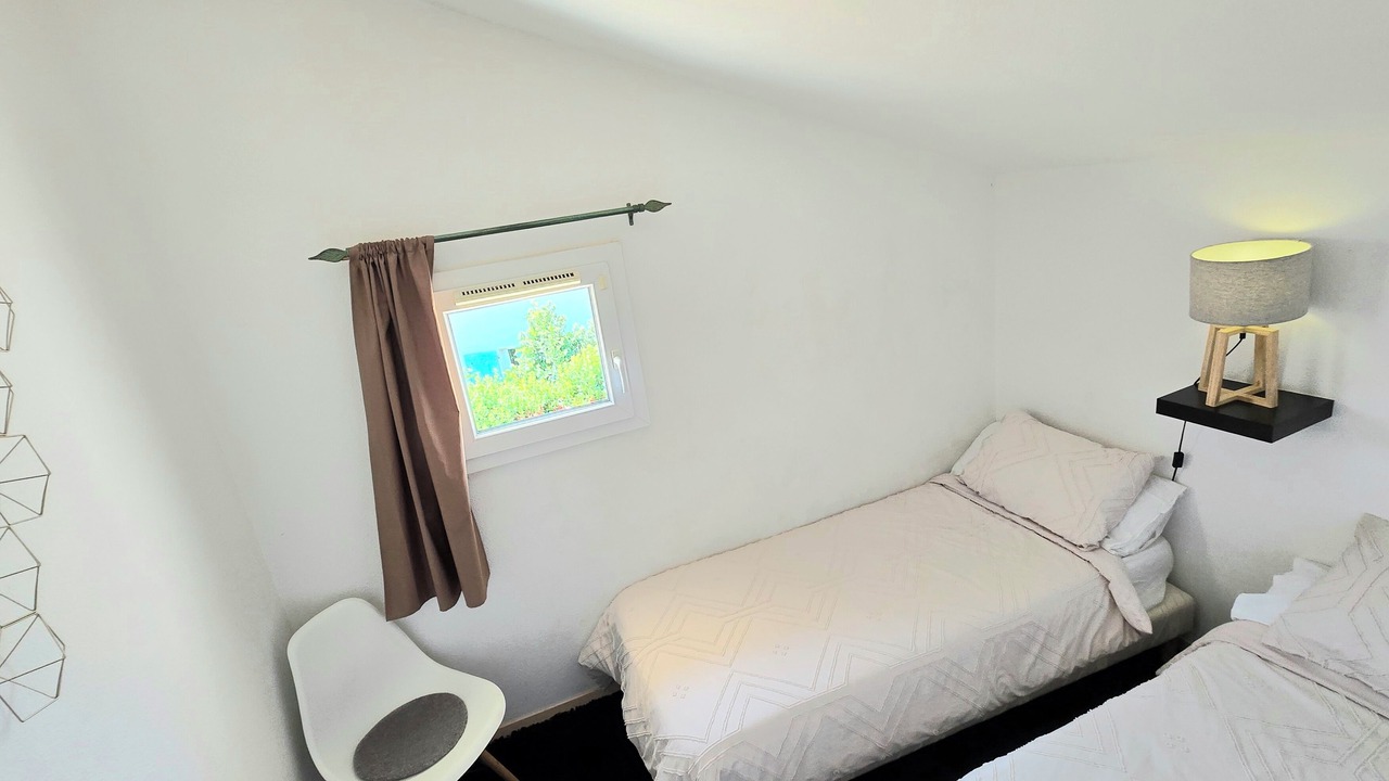 Photo of Bedroom in Eyguieres