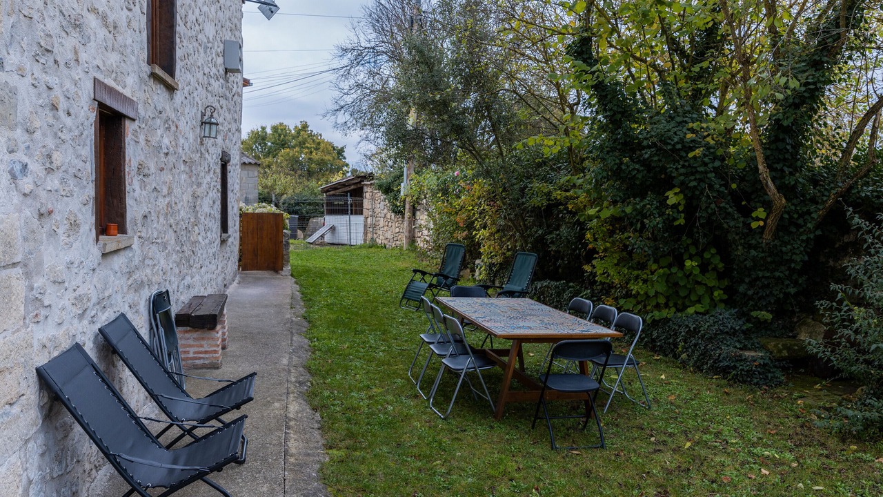 Photo of Outdoor in Agurain