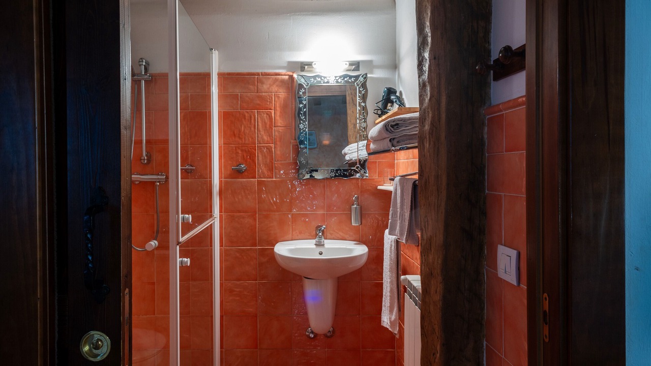 Photo of Bathroom in Agurain