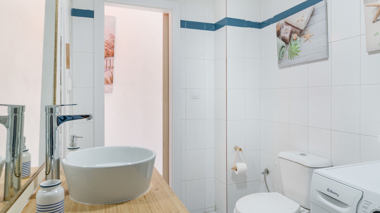 Photo of Bathroom in Puerto del Carmen
