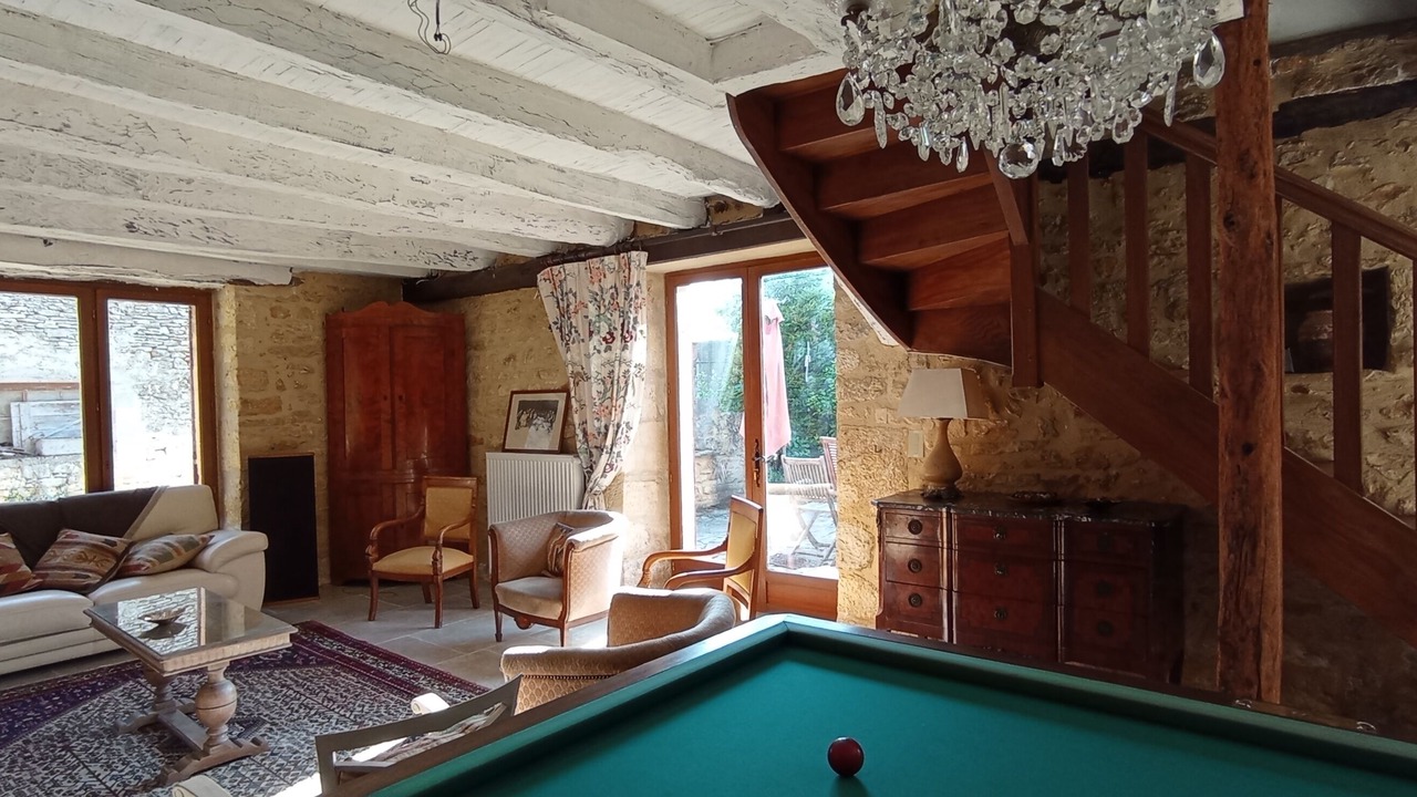Photo of Livingroom in Saint-Cybranet