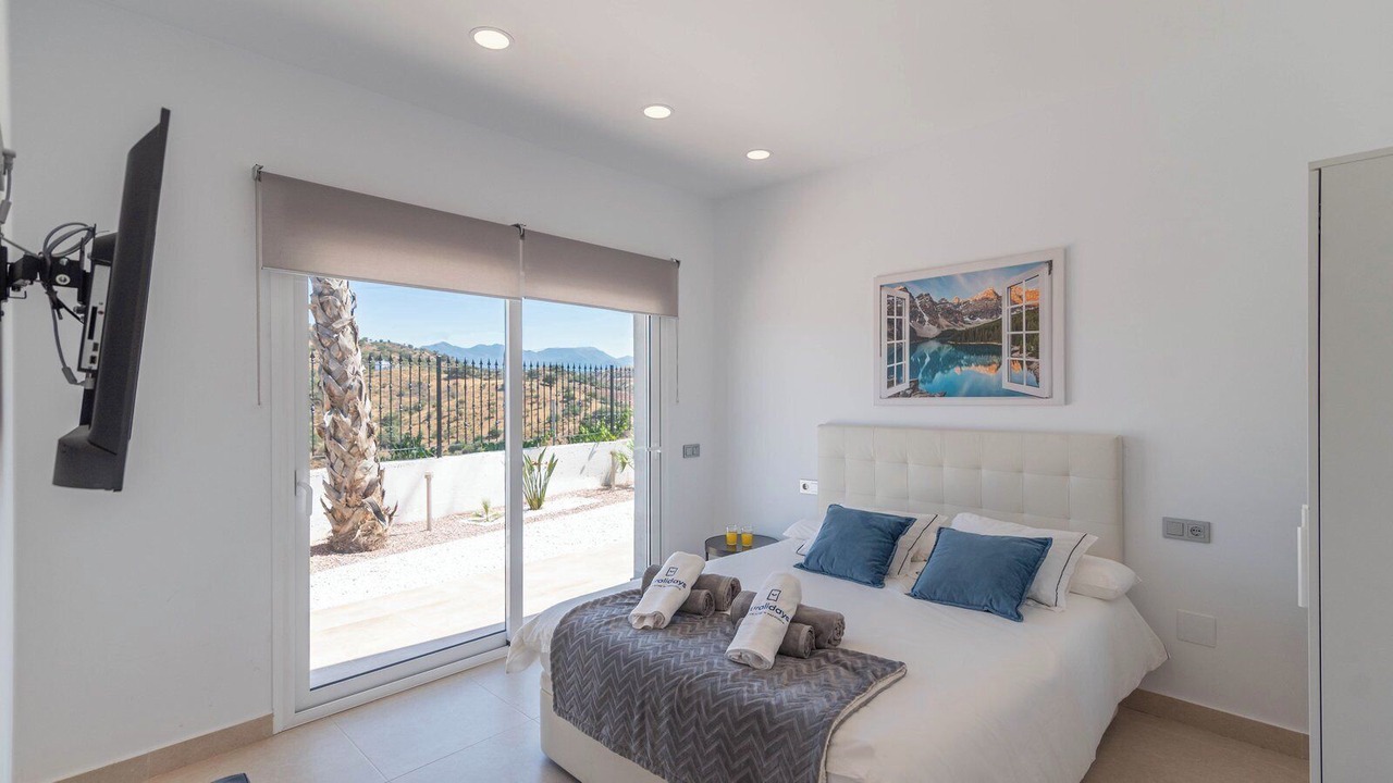 Photo of Bedroom in Coin