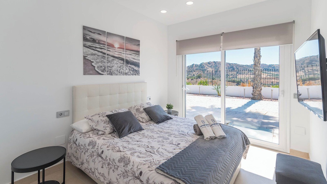 Photo of Bedroom in Coin