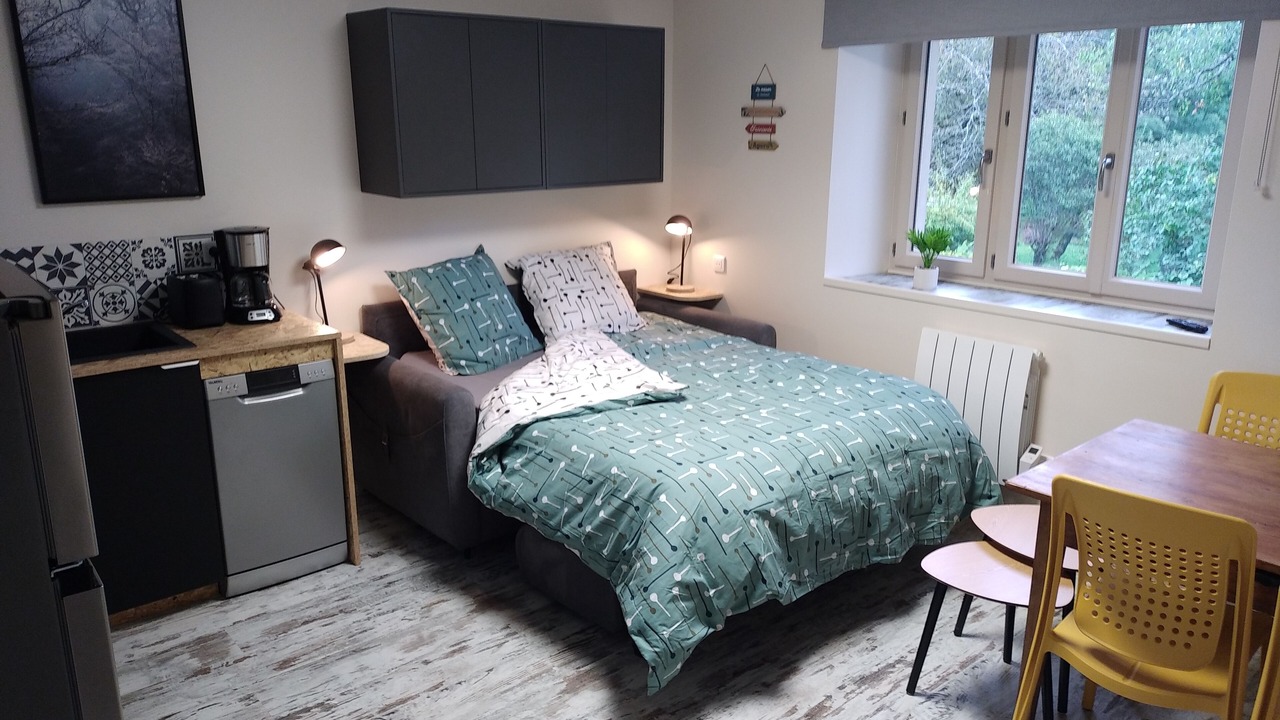Photo of Bedroom in Saint-Lupicin