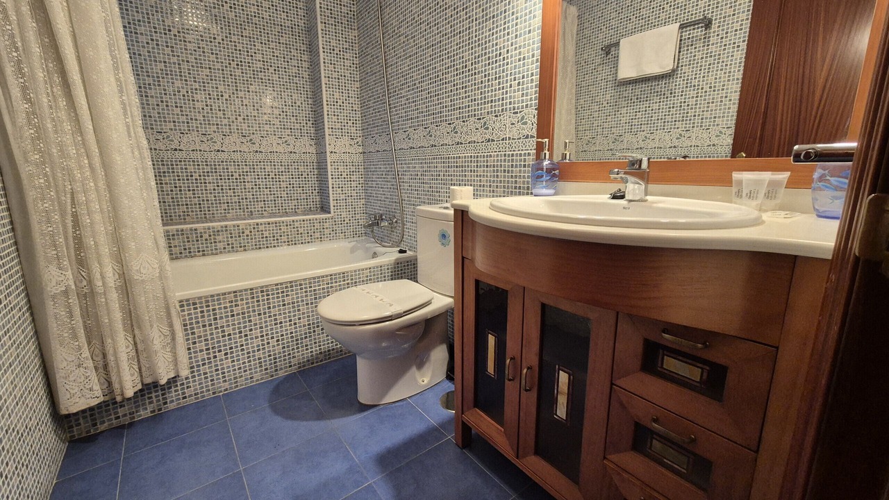 Photo of Bathroom in Luanco
