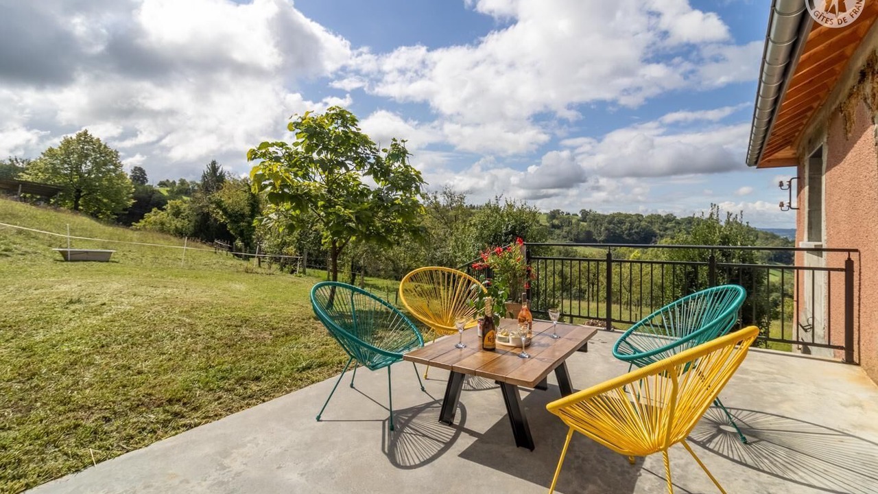Photo of Patio Balcony in Champagneux