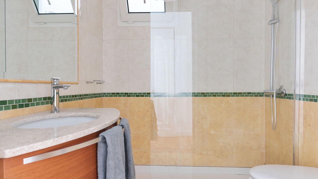 Photo of Bathroom in Patalavaca