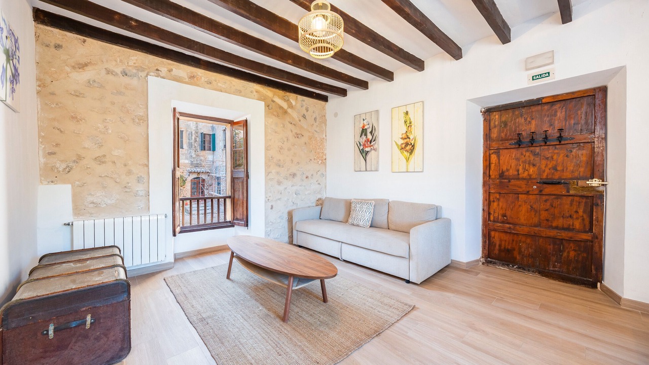 Photo of Livingroom in Puigpunyent