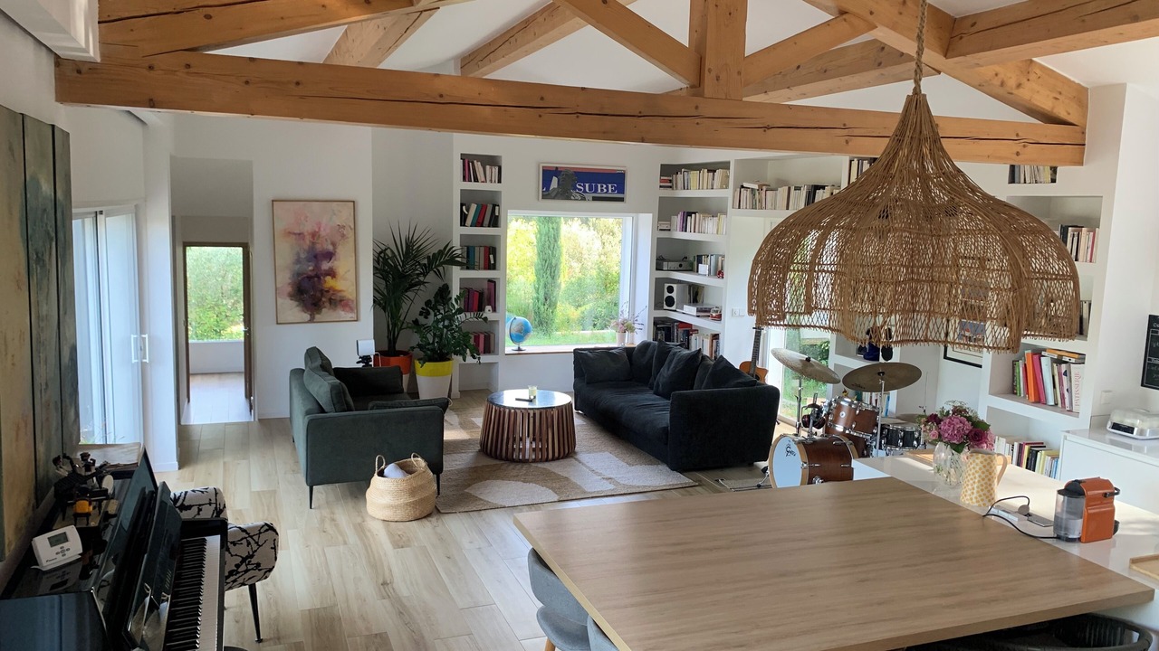 Photo of Livingroom in Grand Sud