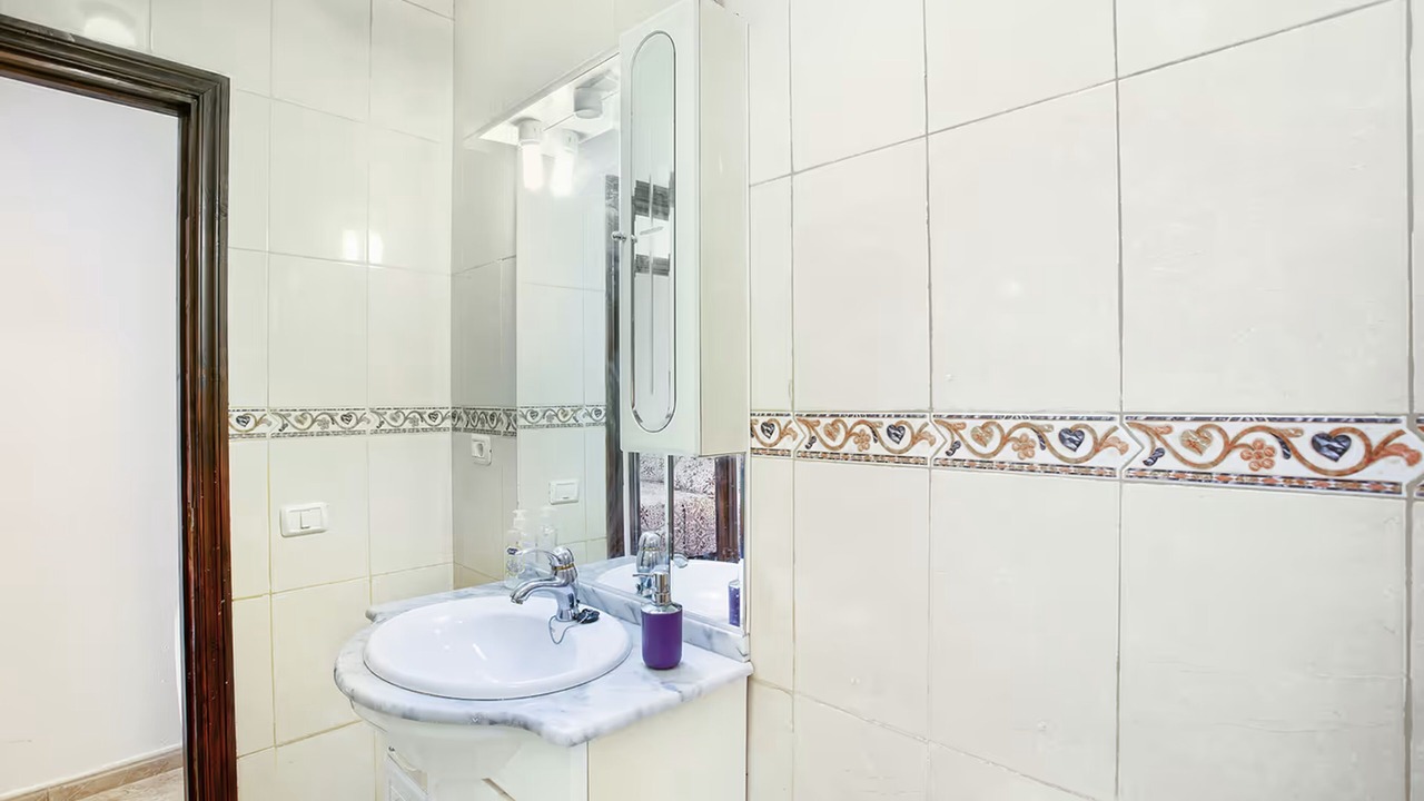 Photo of Bathroom in Galdar