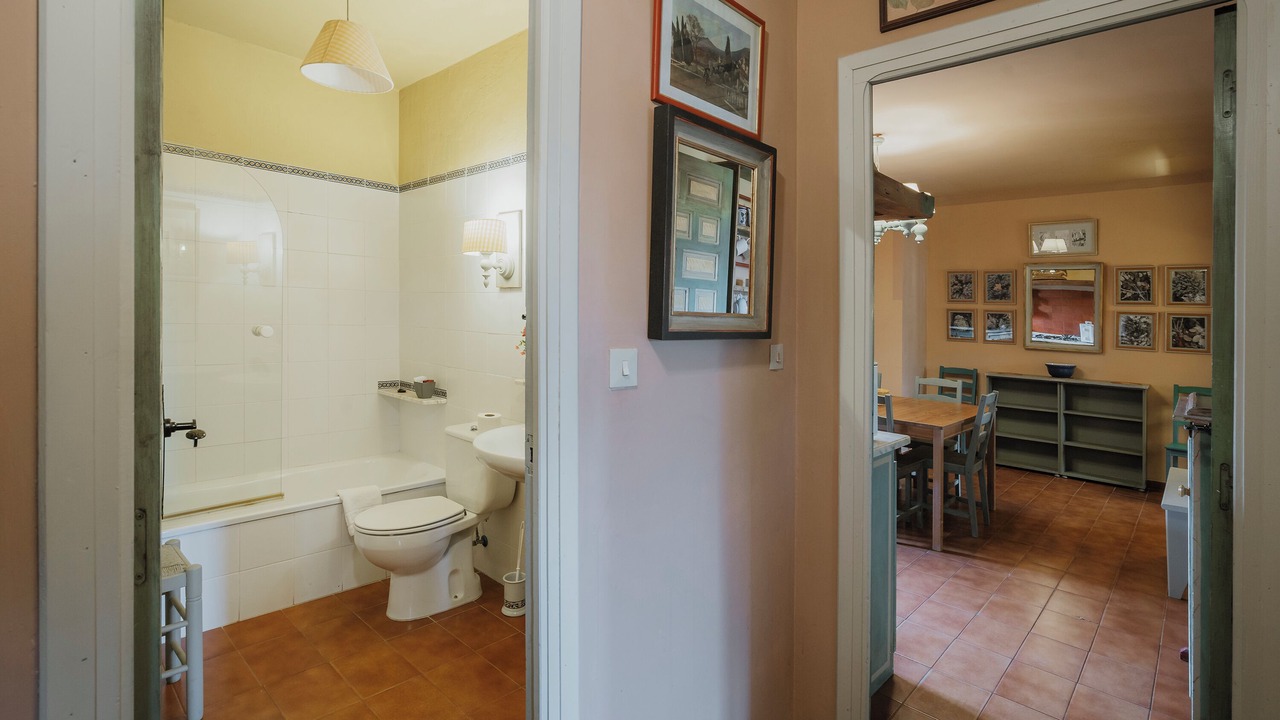 Photo of Bathroom in Moarves de Ojeda