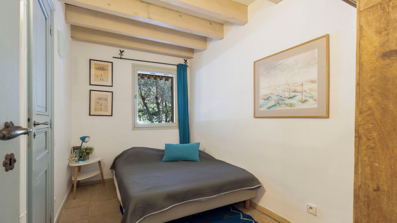 Photo of Bedroom in Arles