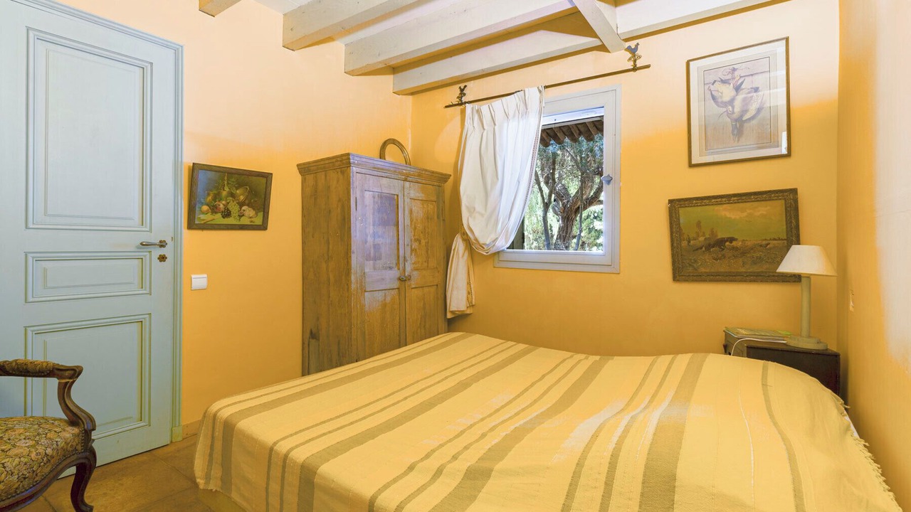 Photo of Bedroom in Arles