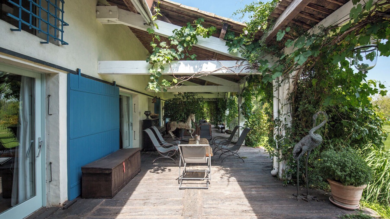 Photo of Outdoor in Arles
