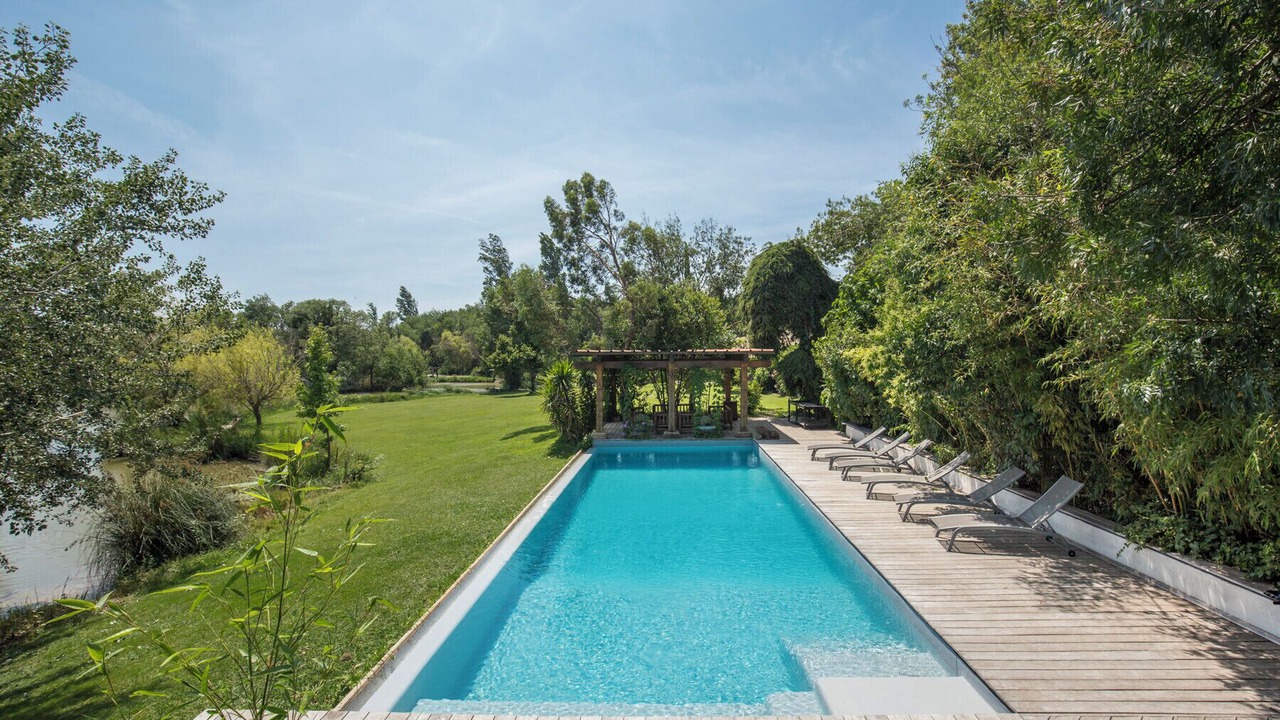 Photo of Outdoor in Arles