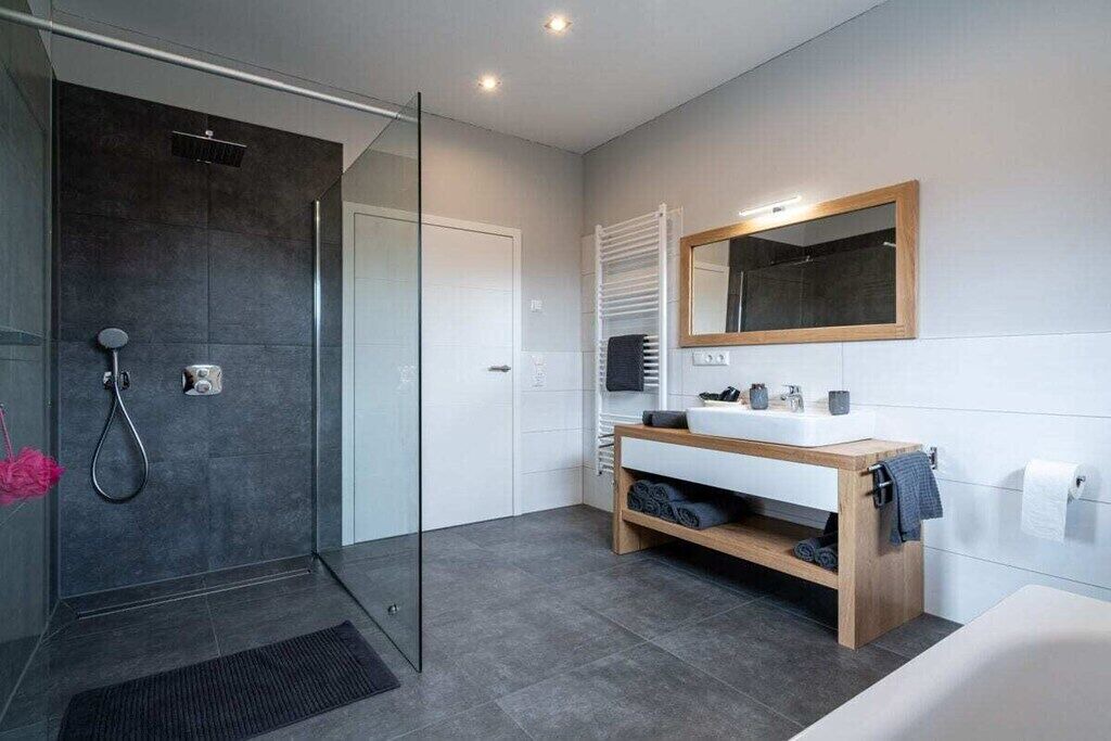 Photo of Bathroom in Vierow