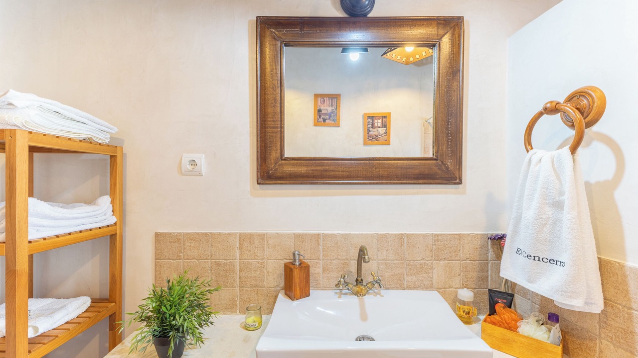 Photo of Bathroom in Villamanrique de Tajo