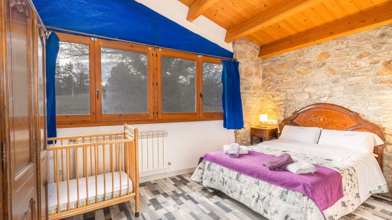 Photo of Bedroom in Capolat