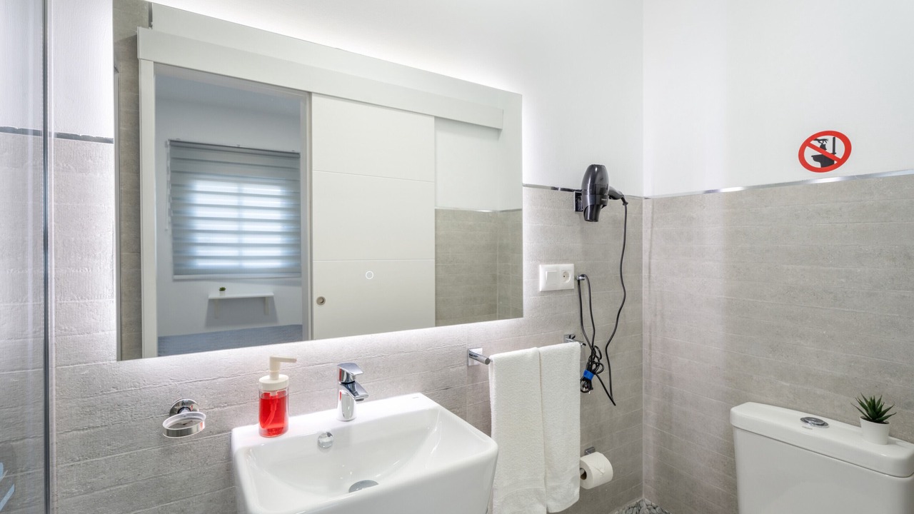 Photo of Bathroom in Alcala