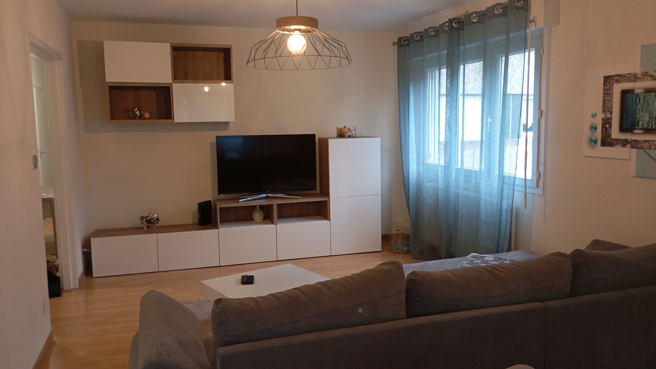 Photo of Livingroom in Saint-Genis-Pouilly