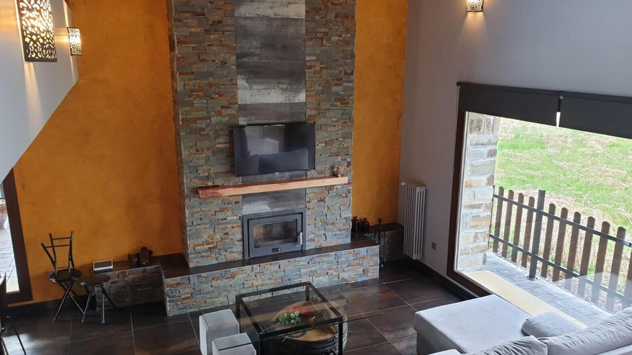 Photo of Livingroom in San Leonardo de Yague