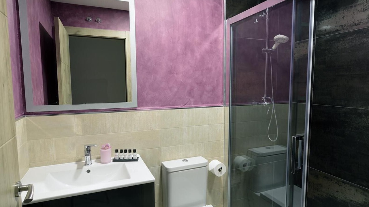 Photo of Bathroom in San Leonardo de Yague