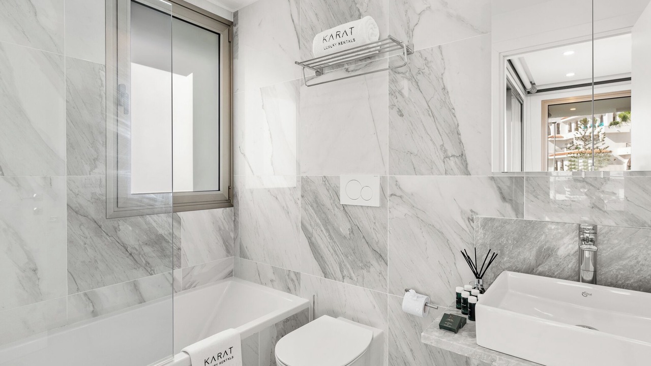 Photo of Bathroom in Los Cristianos