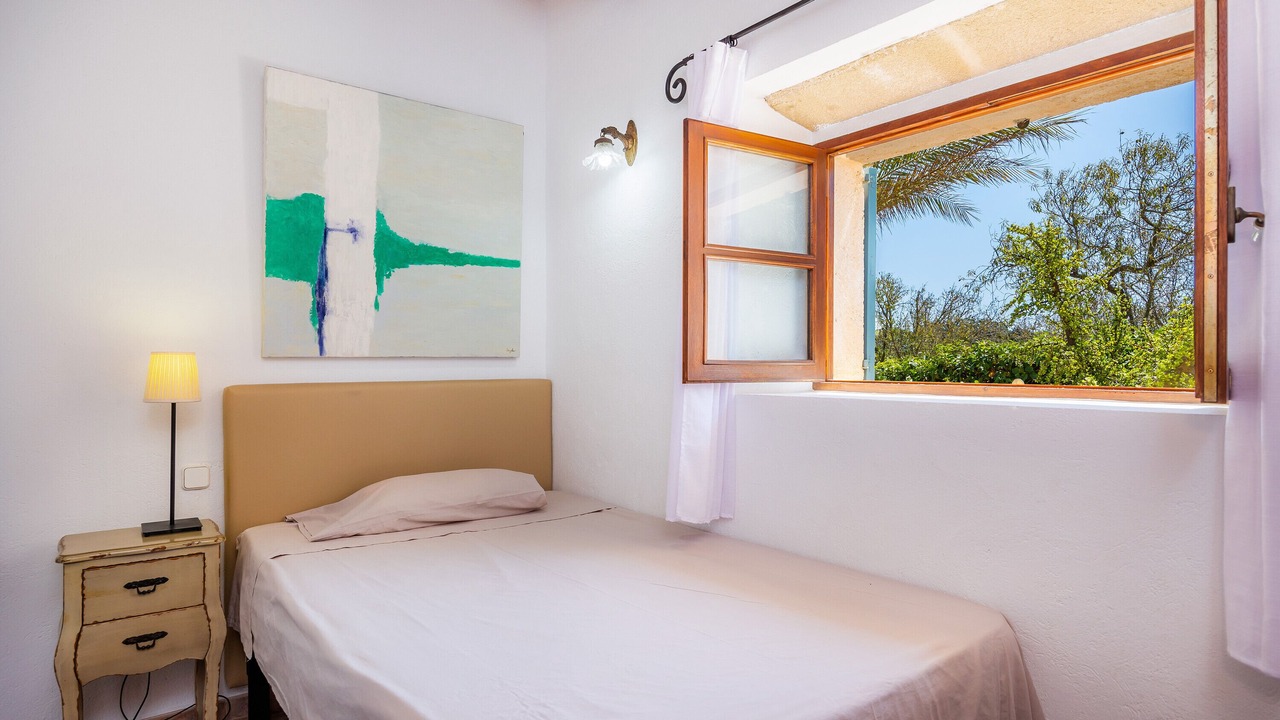 Photo of Bedroom in Arta
