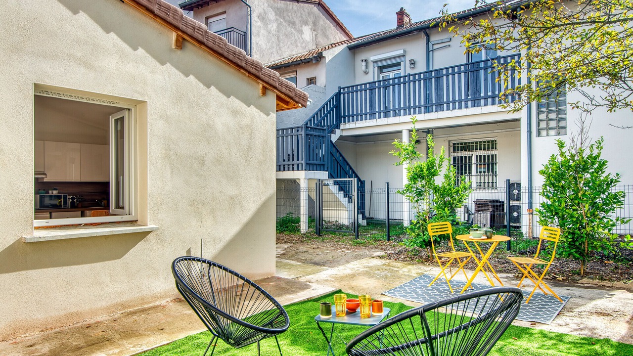 Photo of Outdoor in Decines-Charpieu