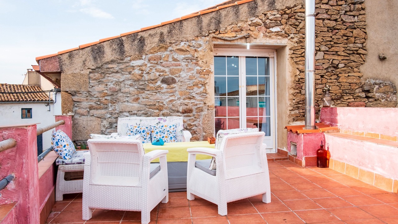 Photo of Patio Balcony in Perena