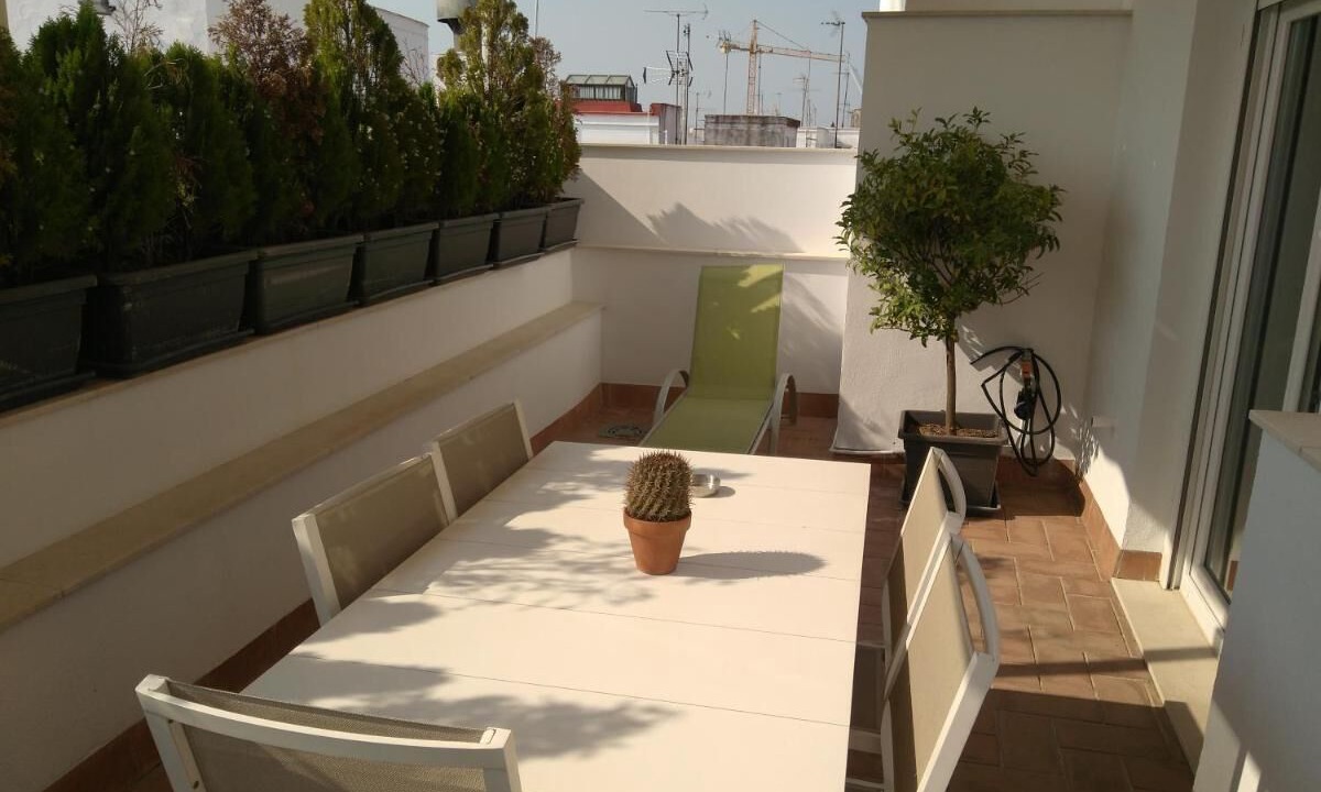 Photo of Patio Balcony in San Lorenzo