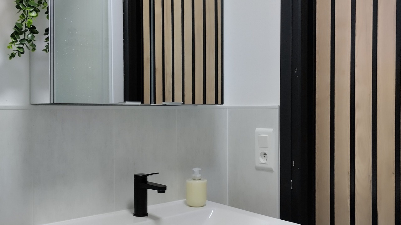 Photo of Bathroom in Meyrueis