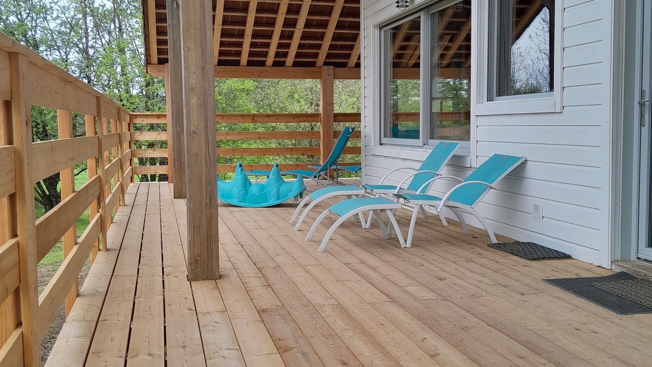 Photo of Patio Balcony in Doucier