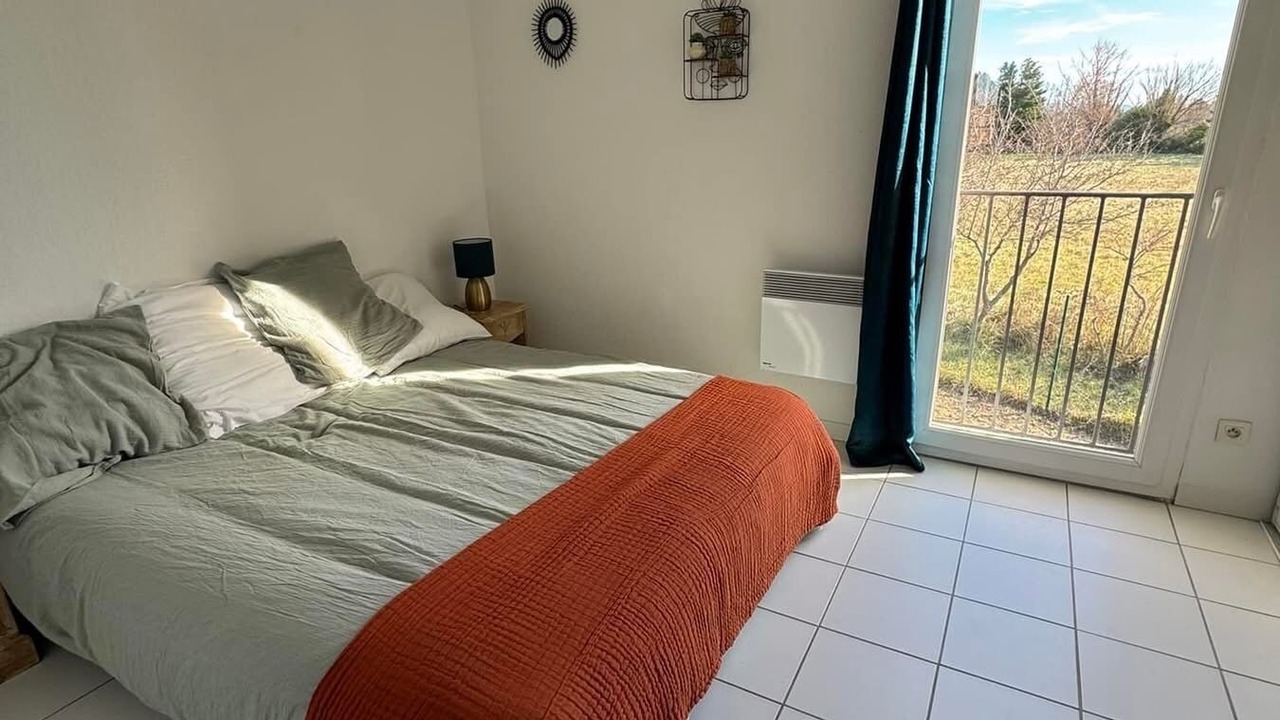Photo of Bedroom in Saint-Saturnin-les-Avignon