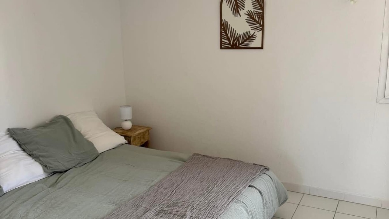 Photo of Bedroom in Saint-Saturnin-les-Avignon
