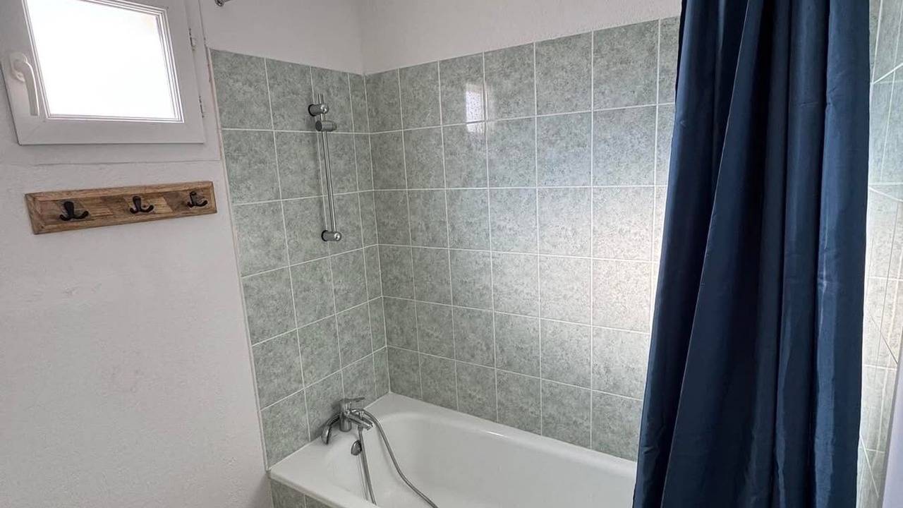 Photo of Bathroom in Saint-Saturnin-les-Avignon